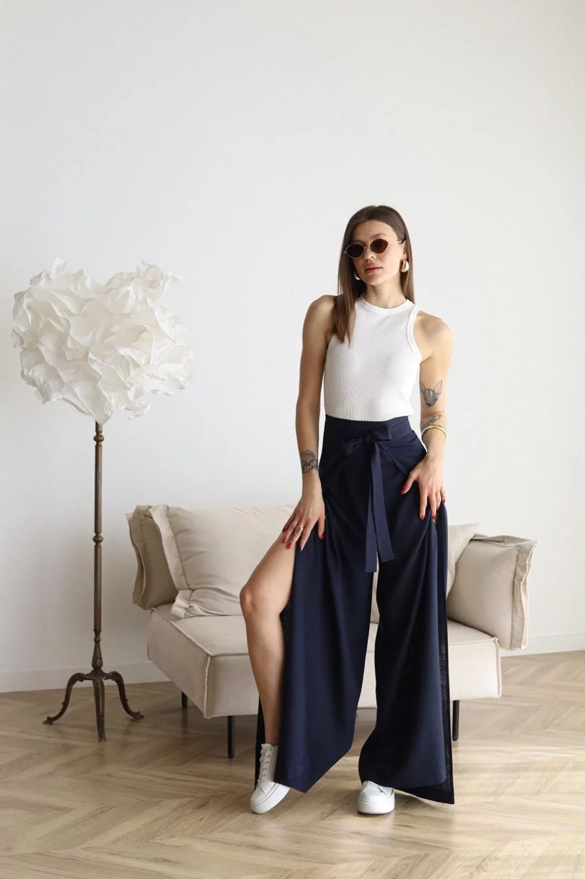 Rosetta - Wide Crop Linen Trousers