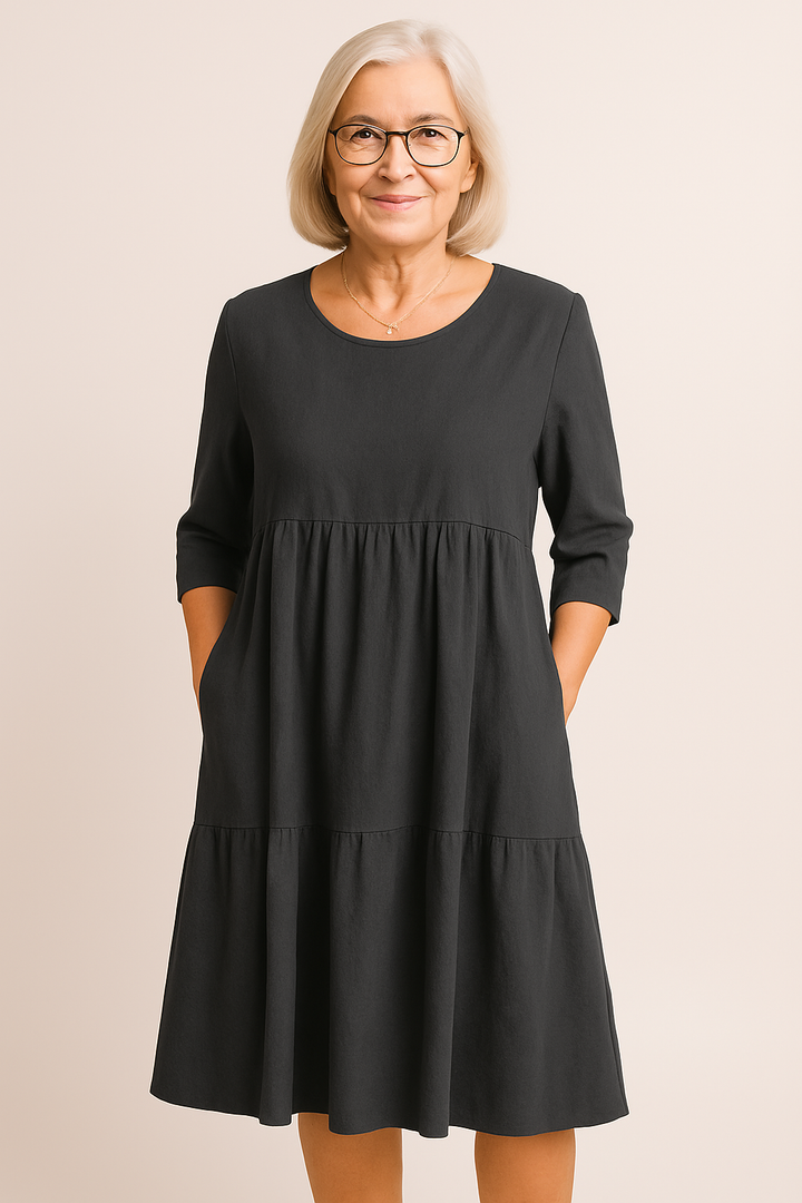 Ivy - Midi Dress with Half Sleeves